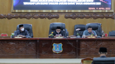 DPRD Tanjab Barat Gelar Rapat Paripurna Ketiga Tanggapan Bupati Atas LKPJ dan Pembentukan Pansus