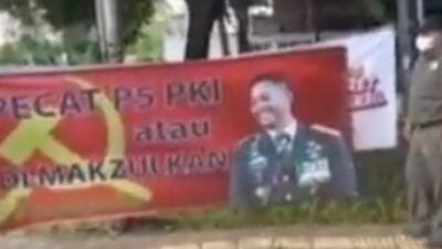 Punya Nyali Besar, Spanduk 'Pecat Panglima TNI PKI' Bangunkan Singa Tidur