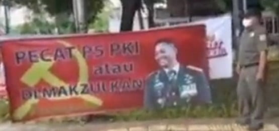 Punya Nyali Besar, Spanduk 'Pecat Panglima TNI PKI' Bangunkan Singa Tidur