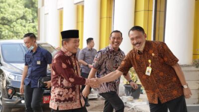 Hibah Tanah Wujud Dukungan Pemprov Pada Kejaksaan