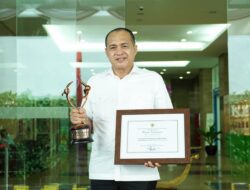 Bupati Batu Bara Terima Piagam dan Piala KLA Tahun 2022
