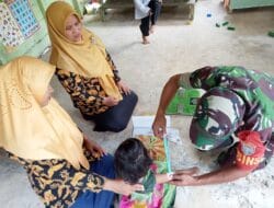 Petugas Kesehatandan TNI Lakukan Tindakan Pencegahan Stunting