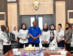 Usai Terima Audiesi, Plt Bupati Langkat Kunjungi Akbid Langkat