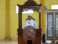 Bupati Bungo Jadi Khotib Sholat Jum’at diMasjid Miftahul Qalbi