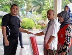 Bupati Bungo Salurkan Bantuan Untuk Korban Kebakaran