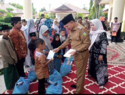 H. Aspan dan Istri Beri Santunan Rutin Kepada Anak Yatim