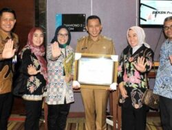 Pemkab Bungo Raih Penghargaan Dalam Program Penurunan Stunting