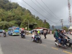 Buntut Pemblokiran Masyarakat ke Wisata Debuk-Debuk, Polisi dan TNI Turun Tangan Buka Pemblokiran