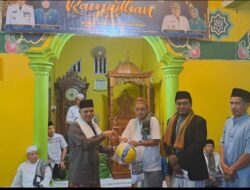 Sholat Taraweh di Masjid Tauladan, Warga : H. Aspan S.T Sangat Dekat Dengan Masyarakat