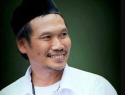 Gus Baha: Inilah Penyebab Hidup Susah dan Gelisah