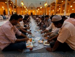 Diwajibkan Puasa Ramadhan Sebulan Penuh Bagi Umat Islam