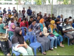 Sambut Lebaran Gubernur Al Haris Bagikan 600 Paket Sembako