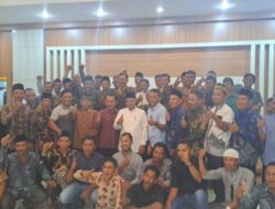 Tak Kenal Lelah, H Aspan Sambut Warga Kecamatan Rimbo Ilir dan Rimbo Ulu di Rumah Dinas