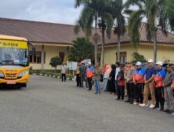 Pj Bupati Tebo H.Aspan, Lepas Kontingen Porprov berlaga di kota Jambi