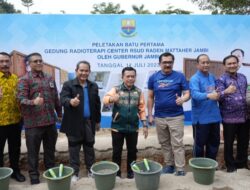 Gubernur Al Haris : Selain Pembangunan Gedung, SDM dan Kualitas Para Medis Juga Ditingkatkan