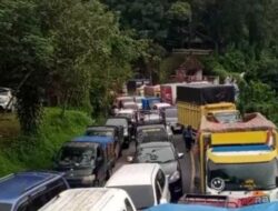 Medan-Berastagi Macet Parah