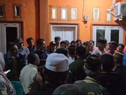 Diduga Tempat Prostitusi, Warga Gerebek Kos-kosan di Padang Sidempuan