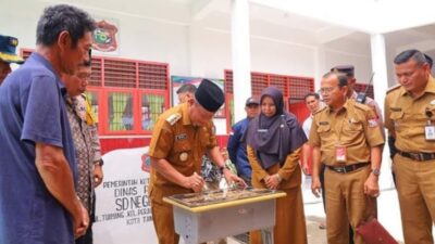 Wali Kota Resmikan Ruang Laboratorium dan UKS SDN 138318 Tanjungbalai