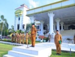 Wali Kota Waris Tholib Pimpin Apel Gabungan