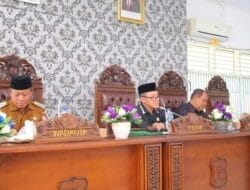 Wali Kota Waris Tholib Hadiri Rapat Paripurna LKPJ Tahun 2023.