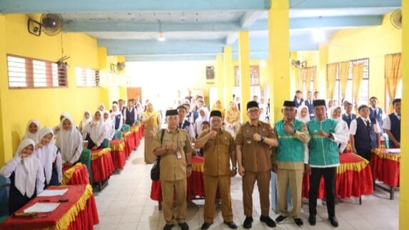 Wakil Wali Kota Tanjungbalai Hadiri Acara Pelatihan Fardhu Kifayah di SMPN 1