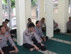 Polres Batu Bara Gelar Binrohtal Demi Meningkatkan Keimanan, Ketaqwaan dan Mentalitas Personal dalam Melaksanakan Tugas