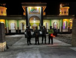 Polsek Indrapura Gelar Pengamanan Sholat Tarawih di Sejumlah Mesjid Antisipasi Gangguan Kamtibmas