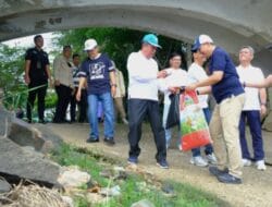 Wagub Sani Pimpin Gotong Royong Massal Gerakan Indonesia ASRI di Danau Sipin