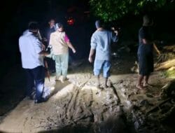 Banjir Bandang Landa Kecamatan Simangumban Pengkab Tapanuli Utara Gerak Cepat Evakuasi Warga