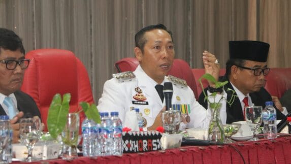 Bupati Taput pimpin Coffee Morning Dengan Pimpinan OPD Dan seluruh Camat