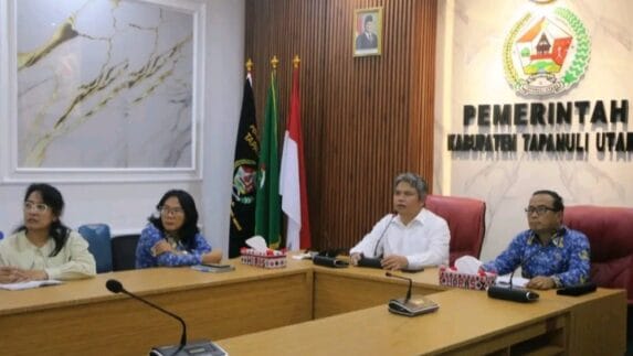 Wakil Bupati Taput Pimpin Rapat Persiapan Rakernas V MPK di Indonesia