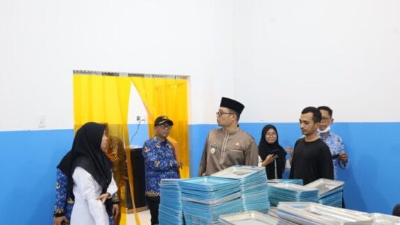 Wakil Wali Kota Fadly Abdina Tinjau Dua Dapur SPPG di Kecamatan Datuk Bandar
