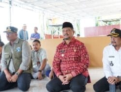 Bupati Armia Dampingi Dirjen Adwil Kemendagri Tinjau Huntara, Sasarannya FASIH dan Serah Bantuan Alakadarnya