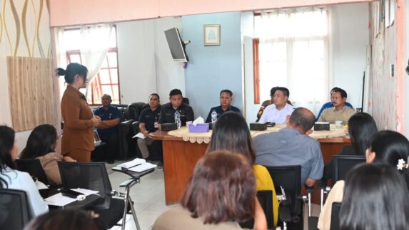 Bupati Humbahas Sidak ke RSUD Doloksanggul, Tekankan Pelayanan Prima
