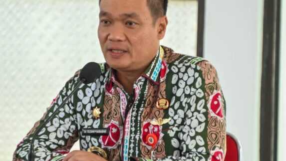 Bupati Pimpin Rapat Perdana Pelaksanaan Perayaan HUT Kabupaten Humbang Hasundutan Ke-23 Tahun 2026