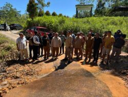 Sinergi Lintas Provinsi, Bupati JTP Hutabarat Tinjau Pemulihan Jalan BKPSU dan Lokasi Huntap Bantuan Gub Jabar