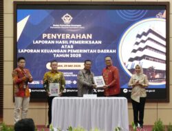 BPK RI Serahkan Penghargaan Opini WTP Ke Pemko Tanjungbalai