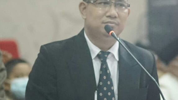 Pinjaman Rp140 M Jadi Rp100 M, TAPD Tebo Diduga Geser Anggaran Diam-Diam, Ini kata Ahli Hukum Tata Negara Unja
