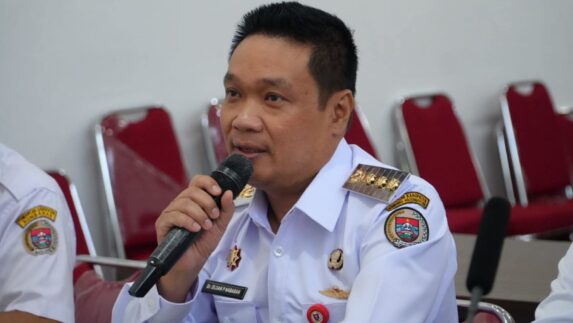 Bahas PNS, Bupati Humbahas ” Reboan” Bersama Kementerian Dalam Negeri 