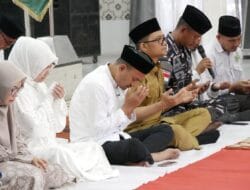 Pemko Bersama Forkopimda upah-upah Wali Kota Mahyaruddin