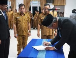 ‎Pemkab Tapanuli Utara Lantik 17 Pejabat Administrator Dilantik Perkuat Kinerja Perangkat Daerah