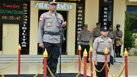 Kapolres Langsa, AKBP Mughi Prasetyo Habrianto, S.I.K Melakukan Sertijab Sejumlah Pejabat Utama