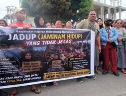 Tuntut Bantuan Jadup Segera Cair. Warga Terdampak Banjir Tapteng Geruduk Kantor Bupati