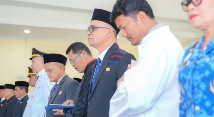 Bupati Toba Lantik 39 Pejabat