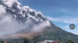 Erupsi Embusan Gunung Sinabung Masih Terjadi